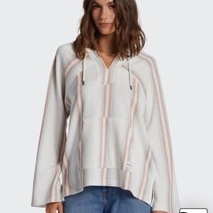 NWT Roxy Wild And Free Poncho Style Hoodie, Size S
